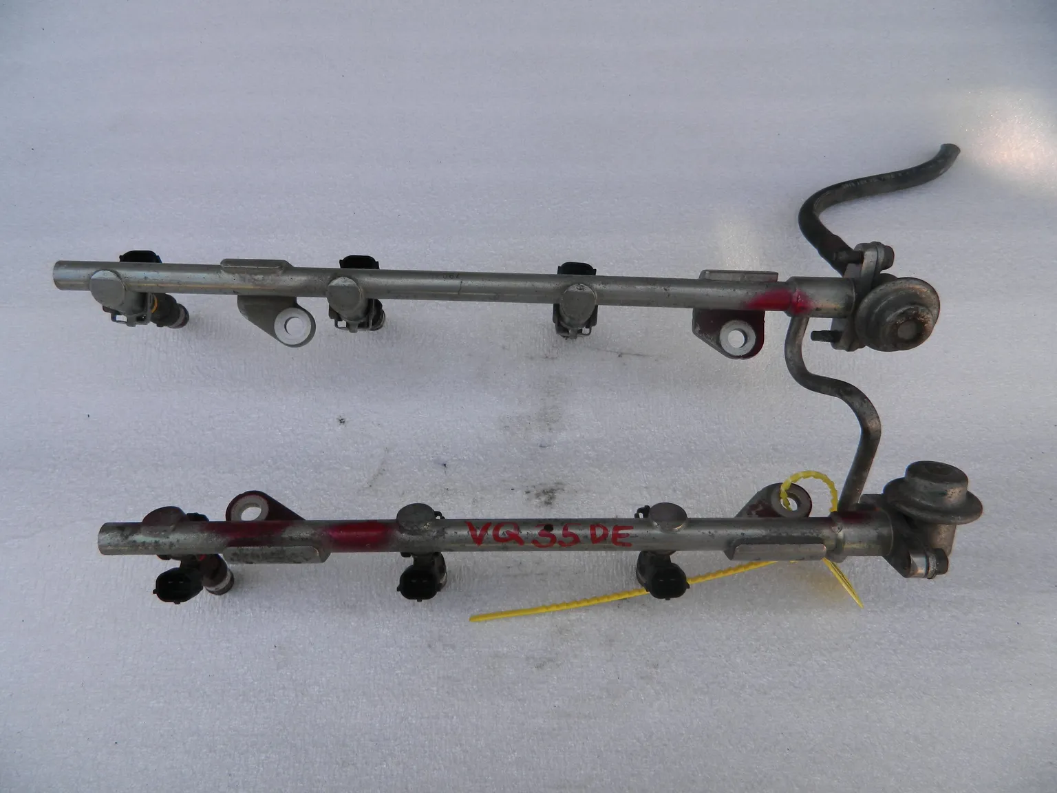 Рампа топливная с форсунками NISSAN MURANO Z50 (Контрактный) 79768877