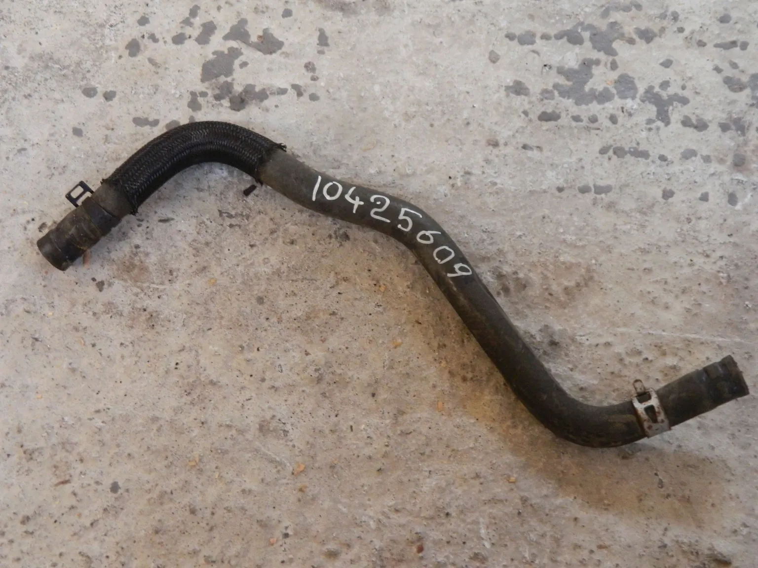 Патрубок ГУР MAZDA 3 BL LFDE (Контрактный) 10425609