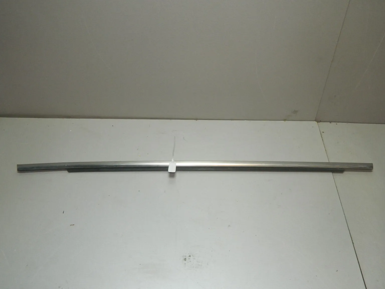 Бархотка двери HYUNDAI EQUUS VI G6DA 2013-2015 Задн Лев (Б/У) 35017247