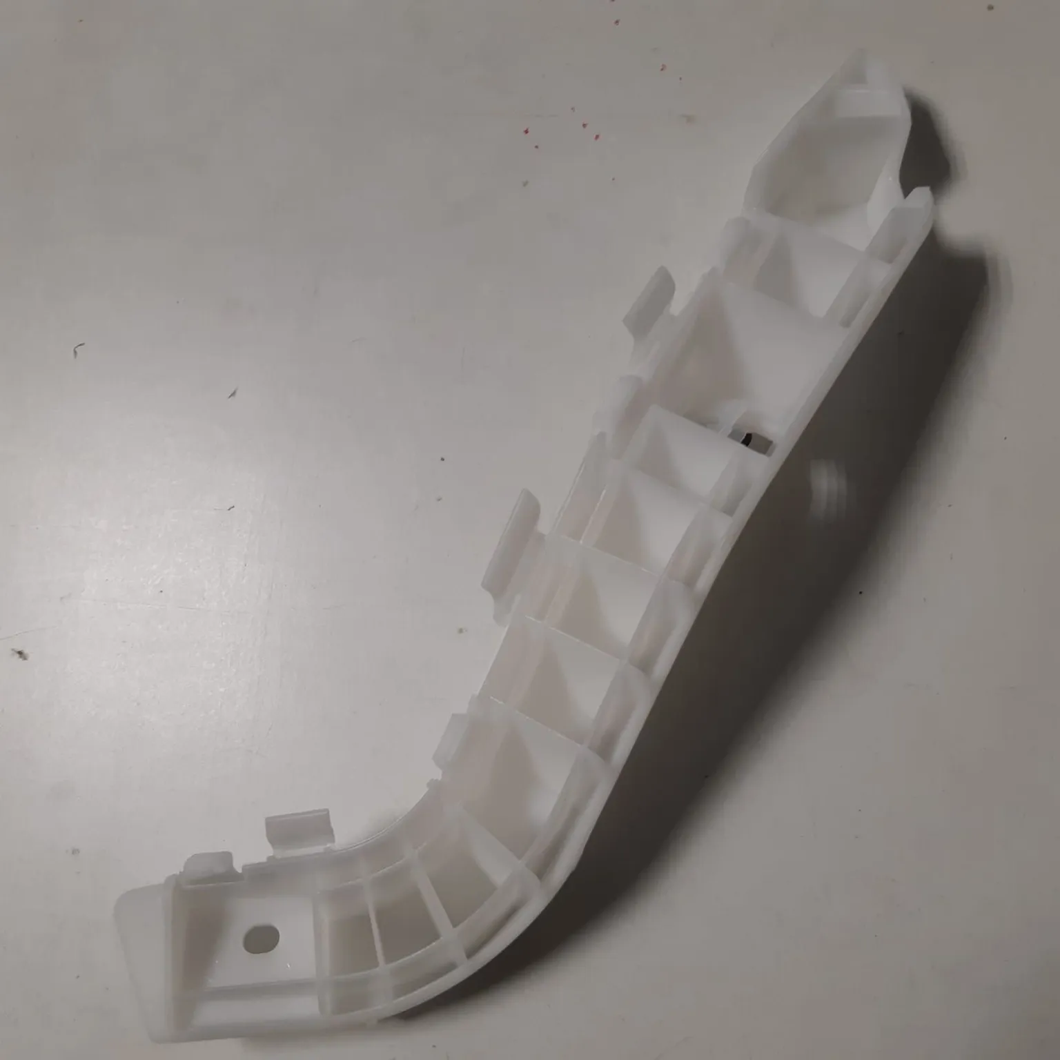 Кронштейн бампера KIA 866542K000 KIA Soul