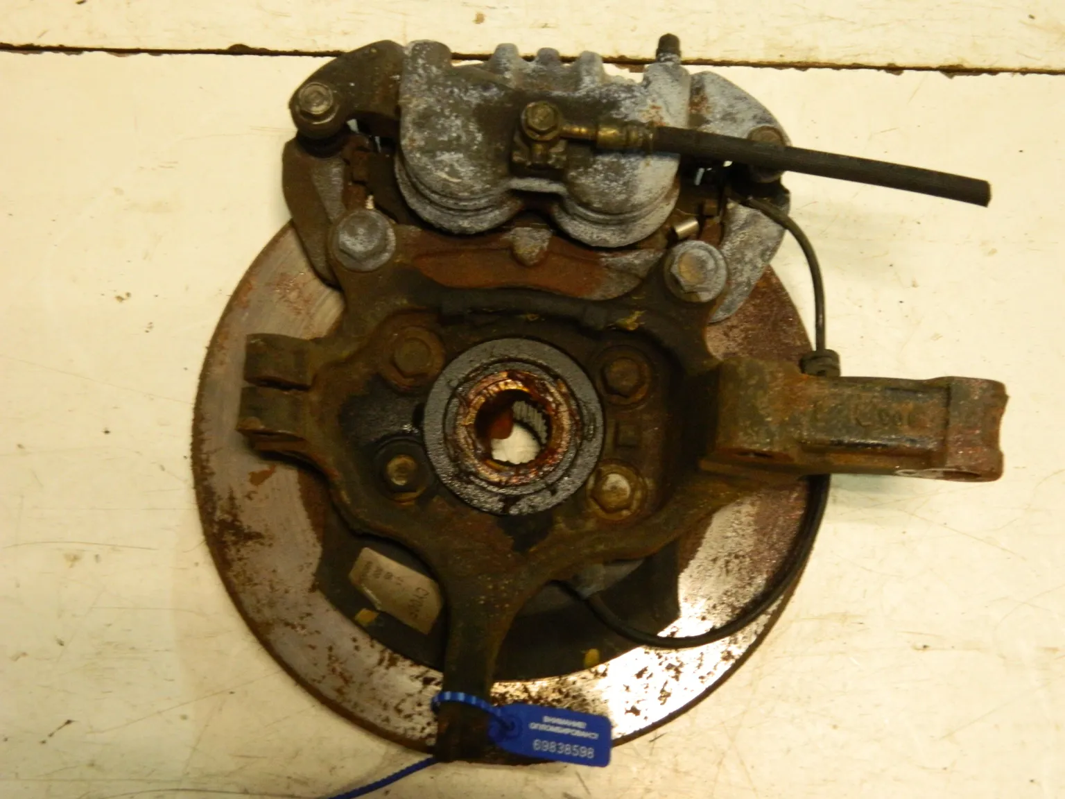 Ступица NISSAN SERENA C25 Перед Прав (Контрактный) 69838598