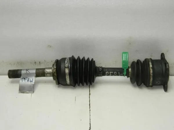 Привод MITSUBISHI DELICA PF8W 4M40 Перед Прав (Контрактный) D9996267