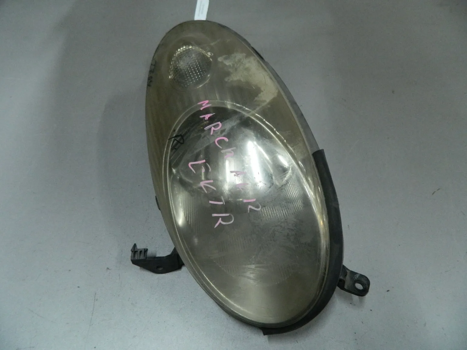 Фара NISSAN MARCH AK12 Перед Прав 1704 (Контрактный) 68000462