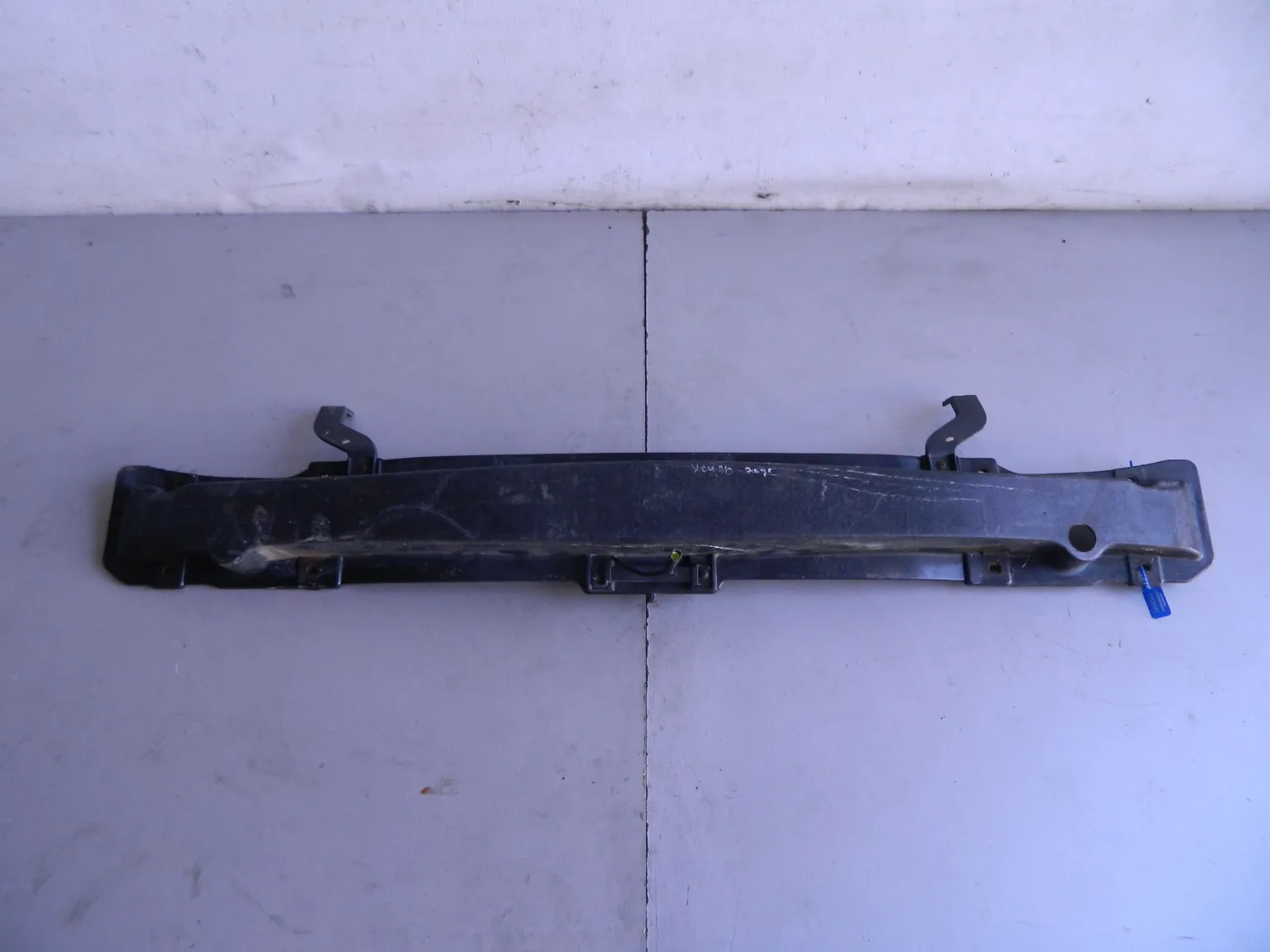 Усилитель бампера HYUNDAI EQUUS VI G6DJ Задн (Б/У) 69838425