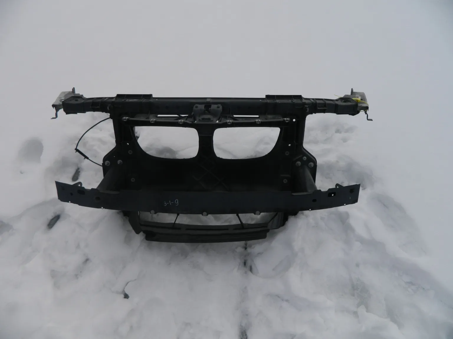 Рамка радиатора BMW 118i E87 (Контрактный) 79773980