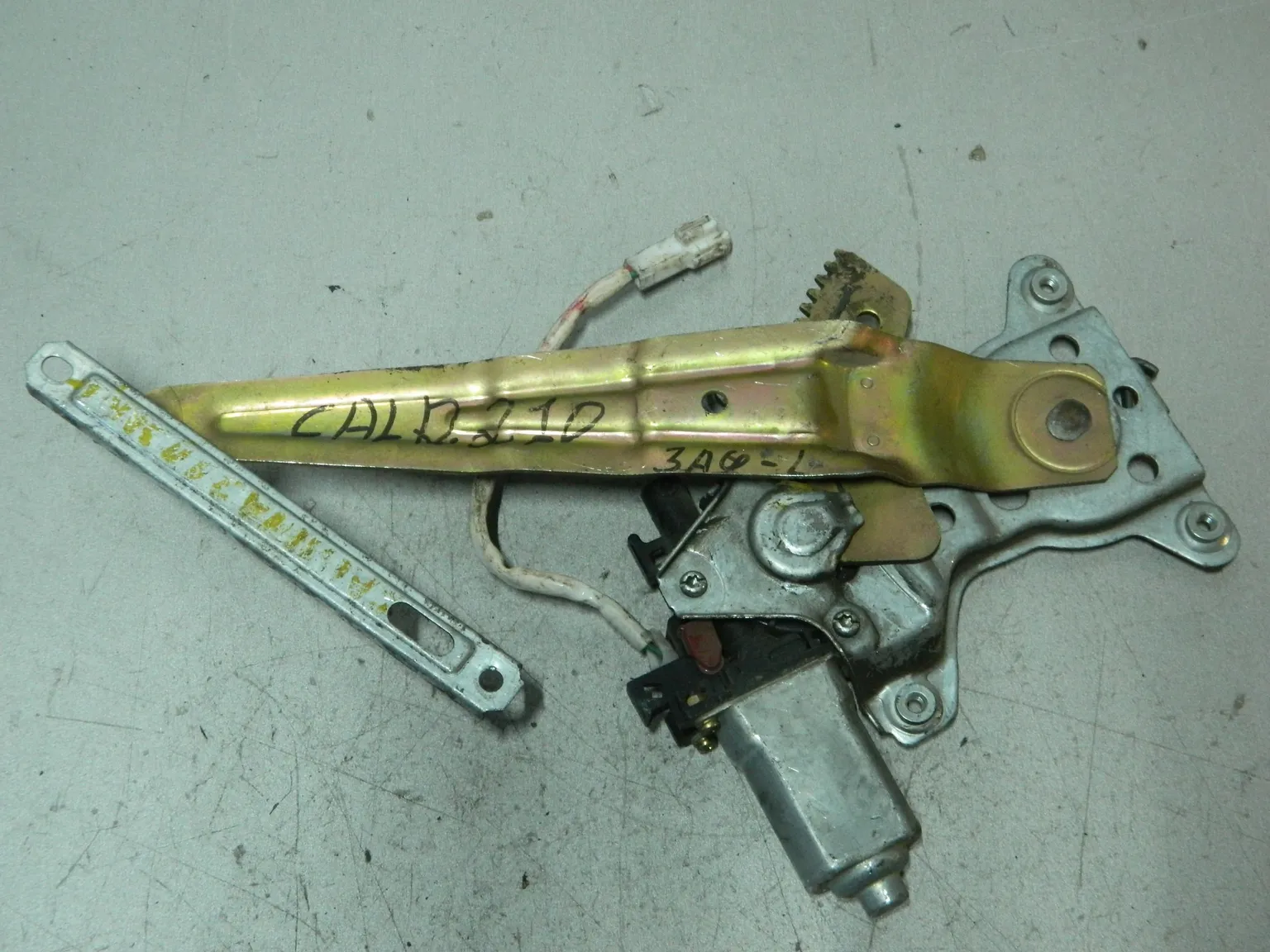 Стеклоподъемник TOYOTA CALDINA ST210 Зад Лев (Контрактный) 79591698