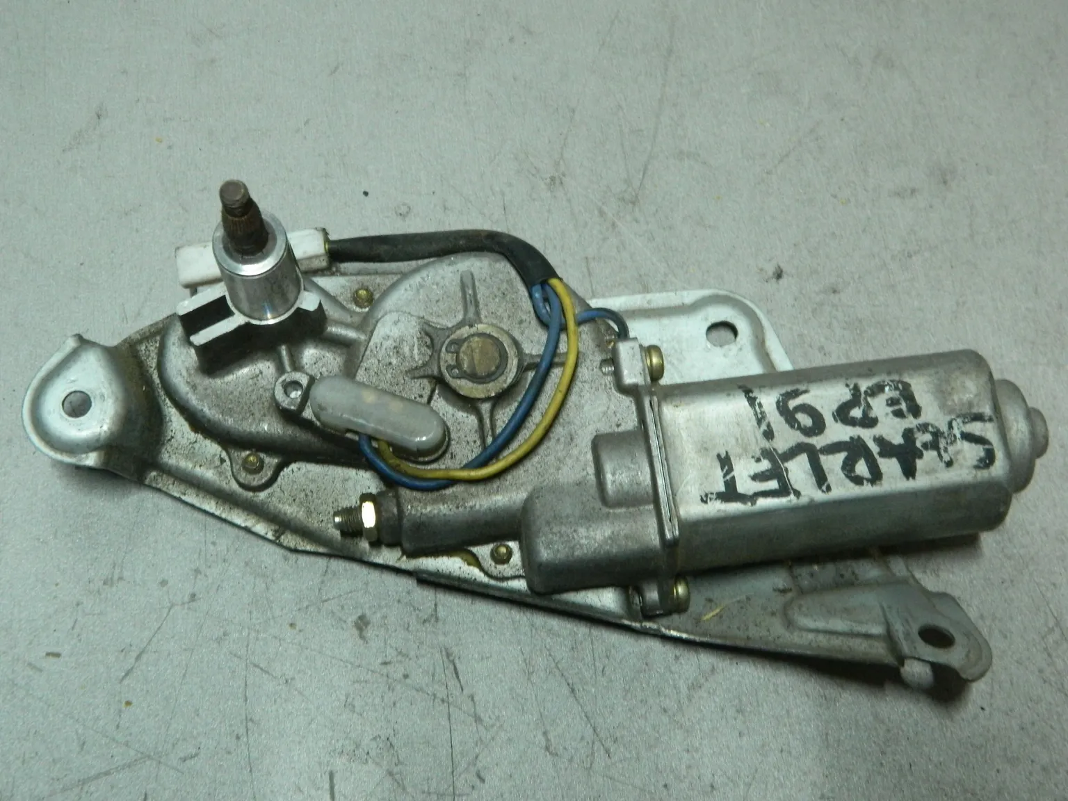 Мотор заднего дворника TOYOTA STARLET EP91 (Контрактный) 81528731