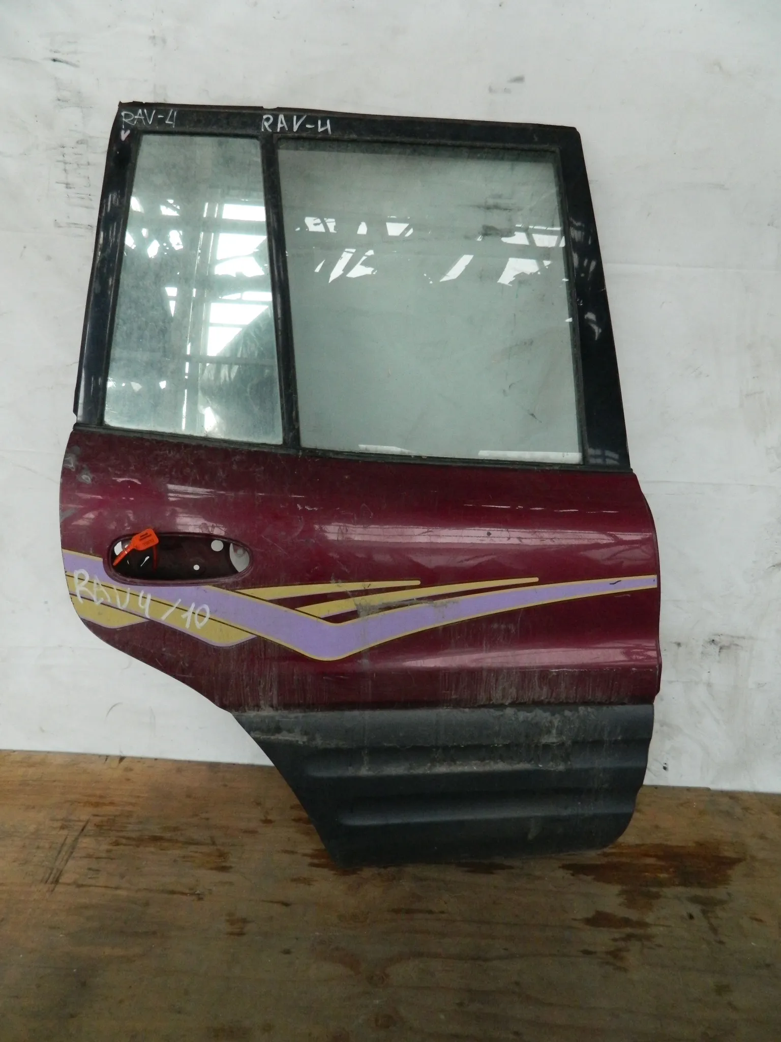 Дверь TOYOTA RAV4 SXA10 Зад Прав (Контрактный) 72355712