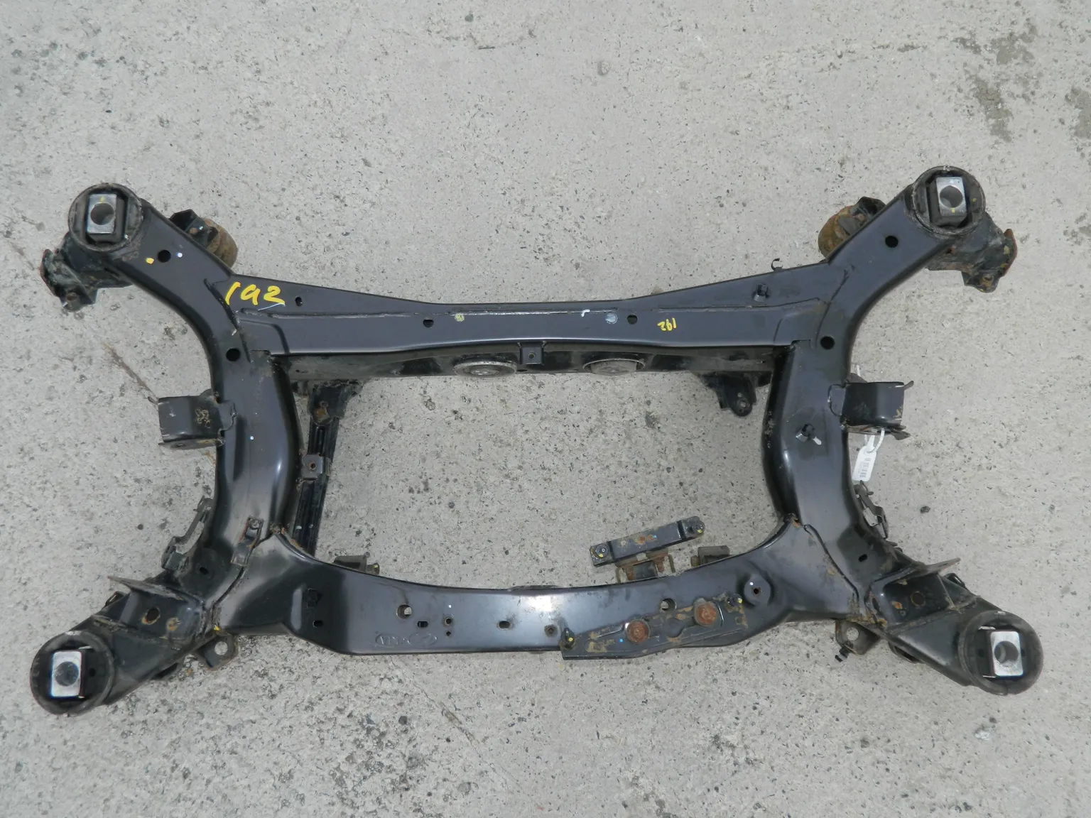 Балка подвески HYUNDAI EQUUS G6DA 2013-2015 Задн (Б/У) 35021080 554053N051