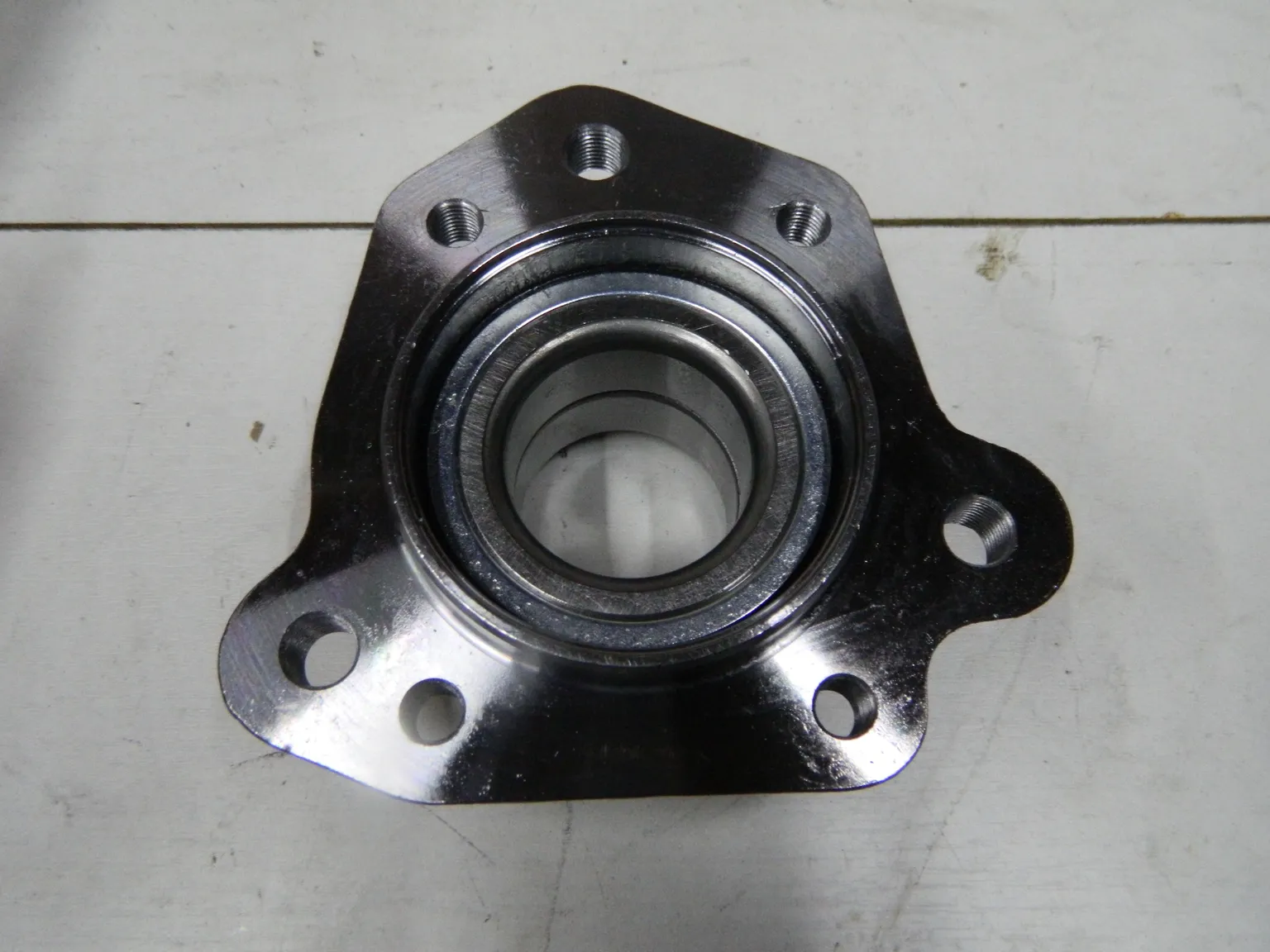 Ступица GENERAL PARTS HUB1892 HONDA CR-V RD1 (43*79) Задн Прав