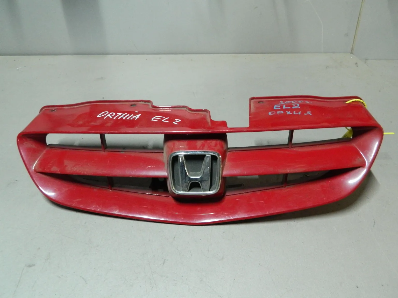 Решетка радиатора HONDA OTRHIA EL2 (Контрактный) 79773037