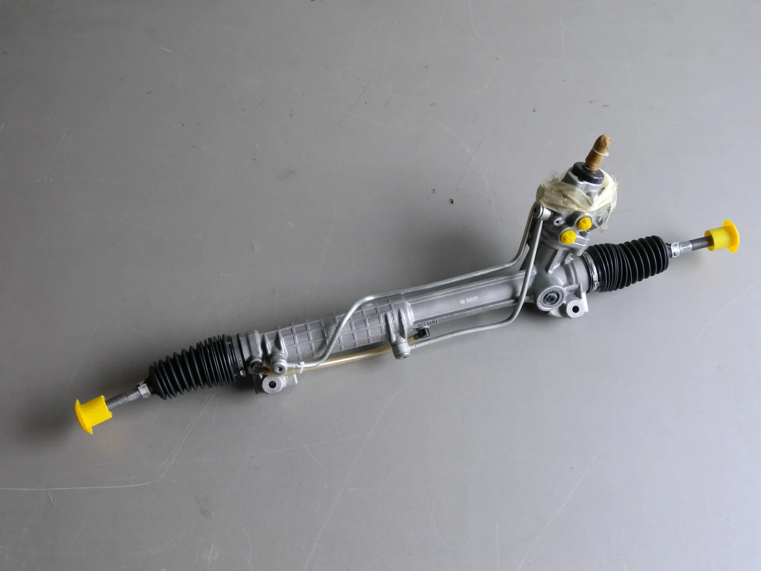 Рейка рулевая GENERAL PARTS 32136757877 BMW 5-Series E39 95-04 (под датчик)