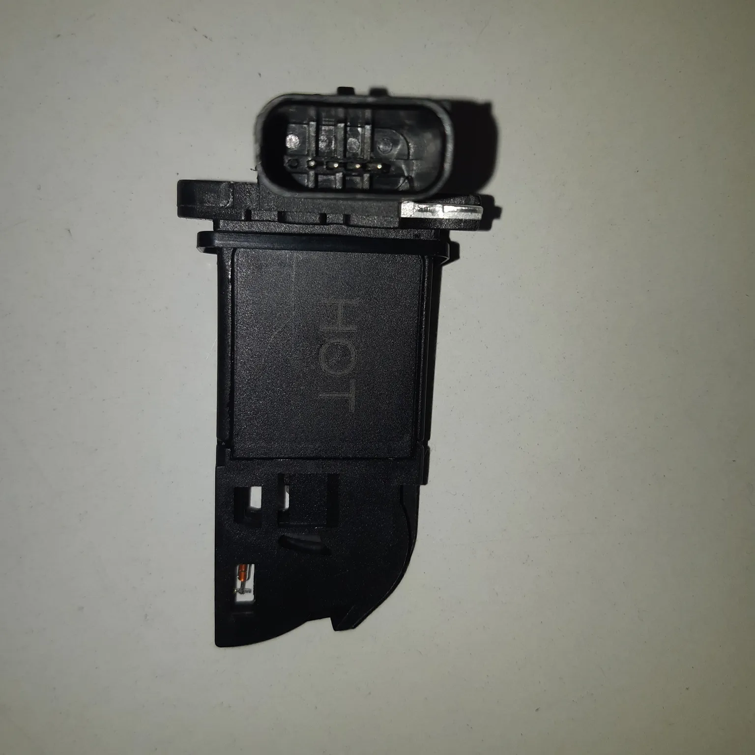 Датчик расхода воздуха GENERAL PARTS AC047 FORD FOCUS II 1.6 TDCI