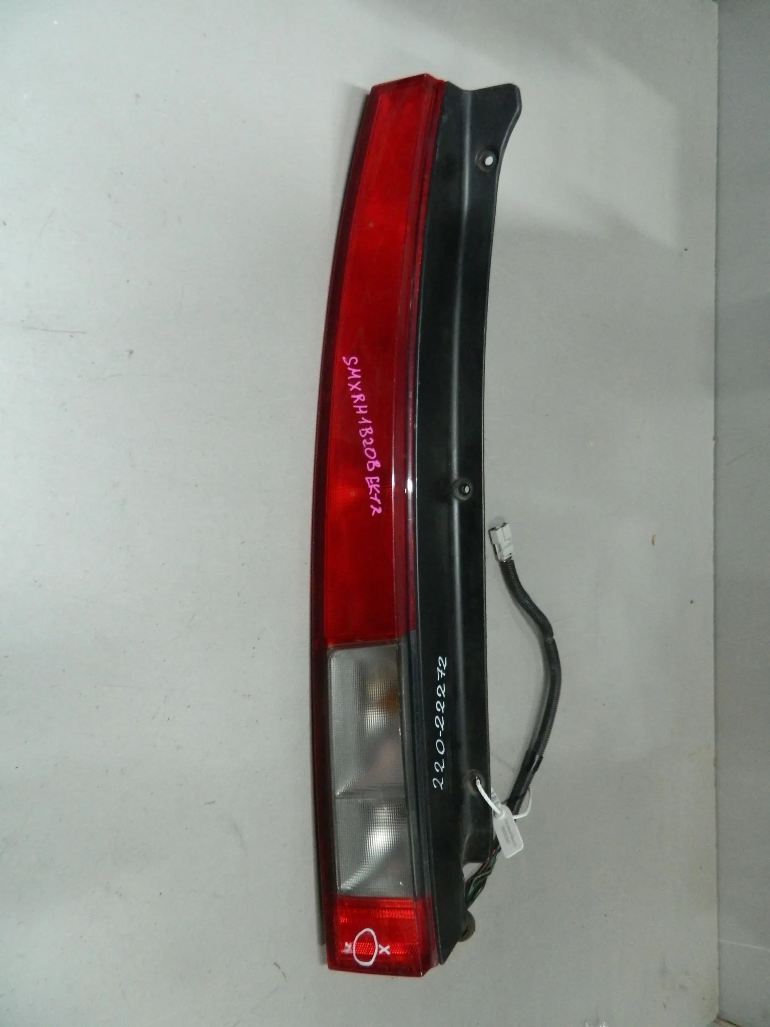 Фонарь HONDA S-MX RH1 Зад Лев (Контрактный) 68000847