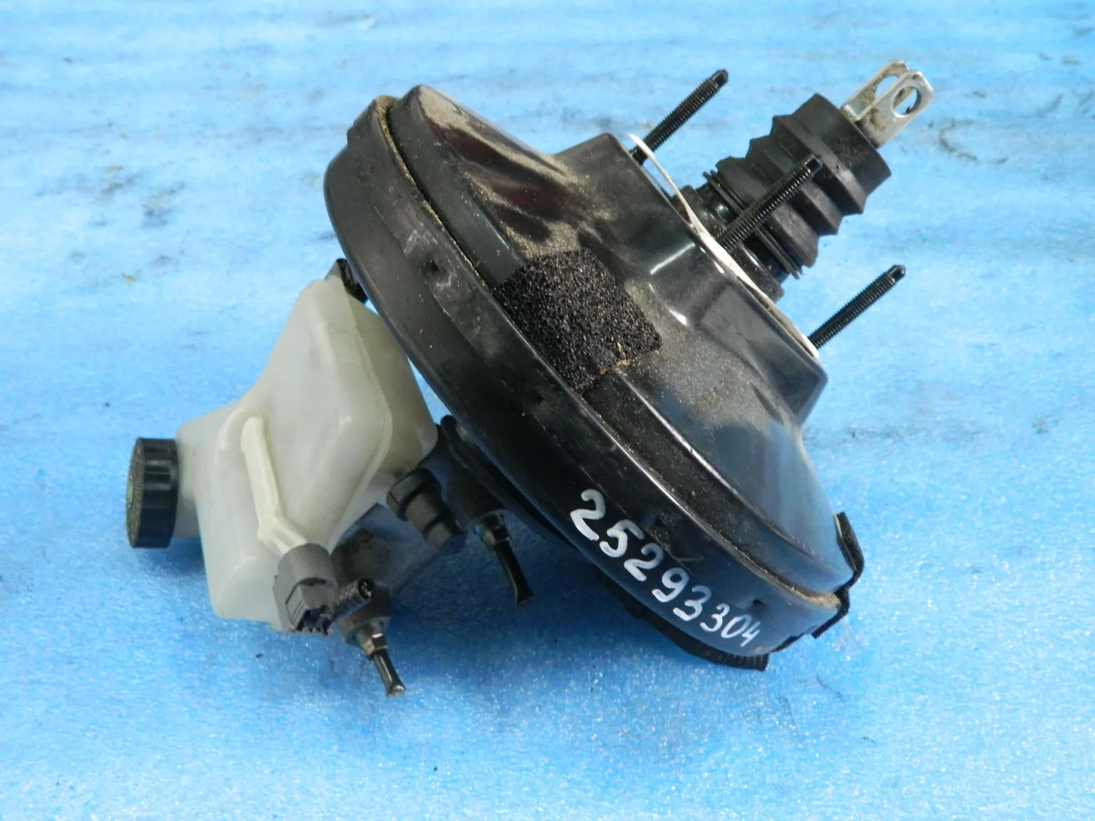 Главный тормозной цилиндр MAZDA AXELA BLEFP (Контрактный) 25293304