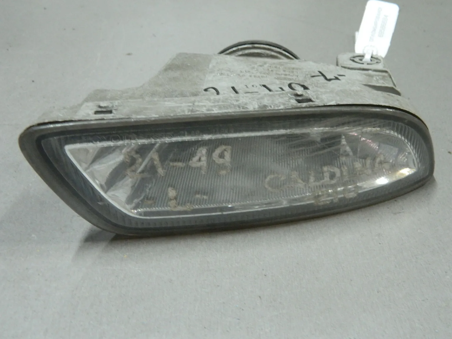 Фара противотуманная TOYOTA CALDINA ST210 Перед Лев 2149 (Контрактный) 69586684