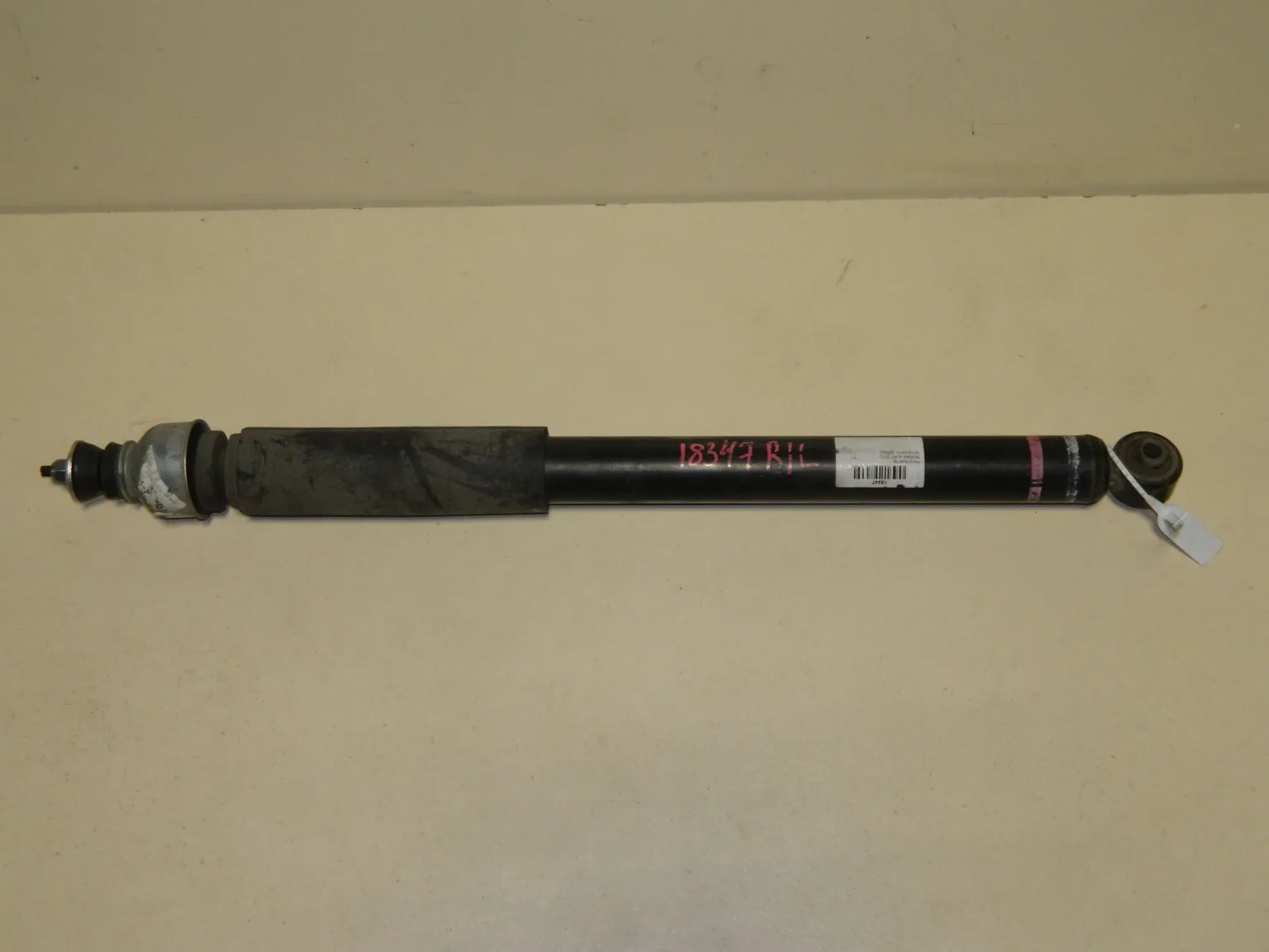 Амортизатор NISSAN JUKE YF15 Зад (Контрактный) 45976421