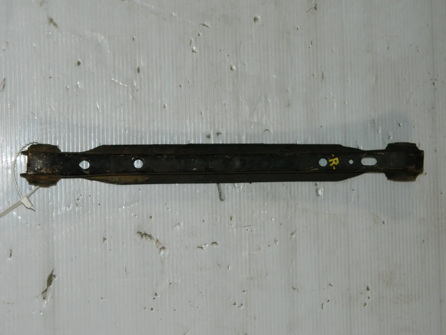 Рычаг подвески TOYOTA CARINA AT170 Зад Прав (Контрактный)