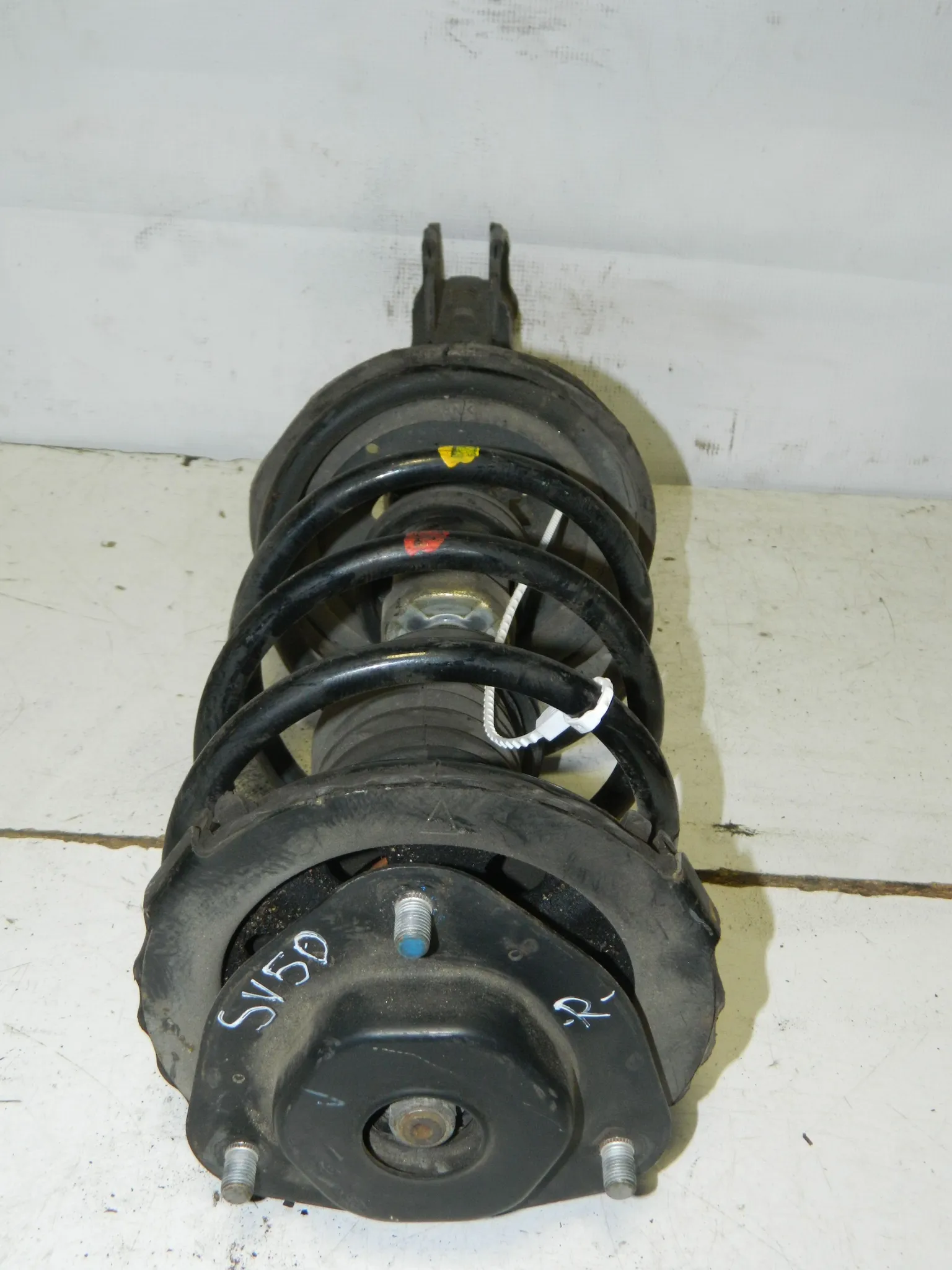 Стойка подвески TOYOTA VISTA SV50 Перед Прав (Контрактный) 45989008 4851080171