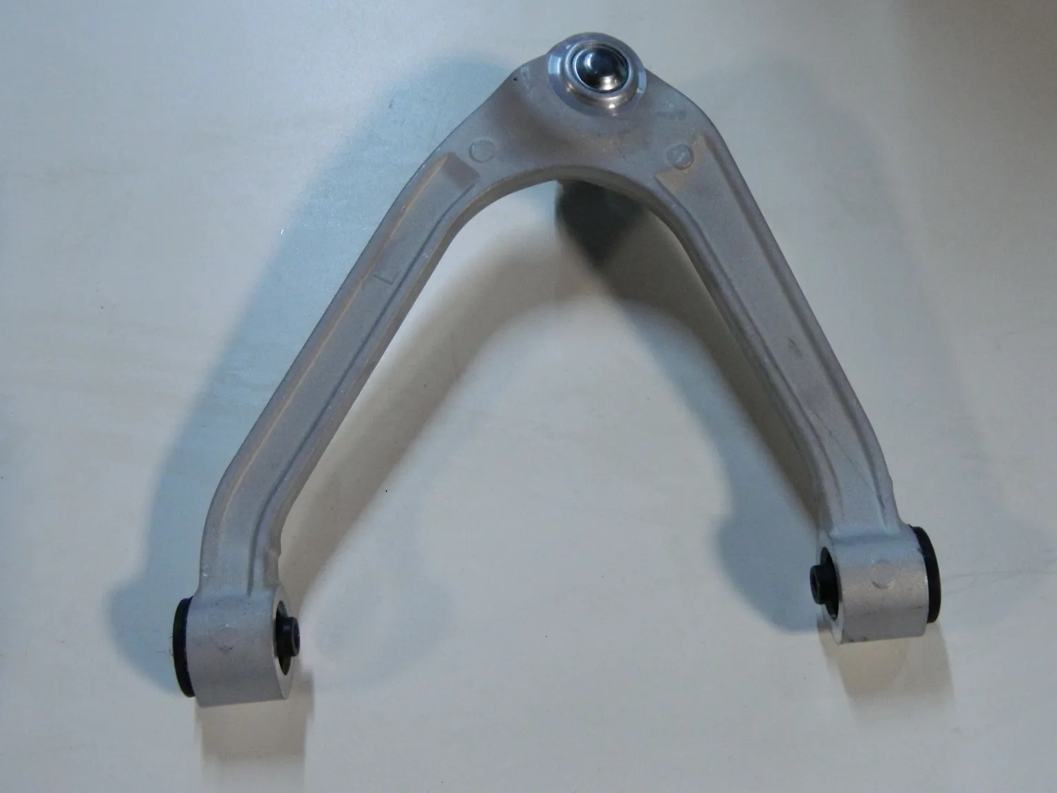 Рычаг GENERAL PARTS 545251CA0A INFINITI FX35/45 QX70 S51 08- Перед Верх Лев