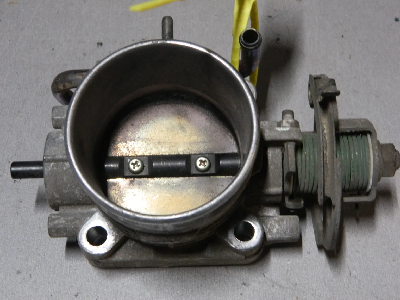 Дроссельная заслонка NISSAN KA24DE (Контрактный) 79780841