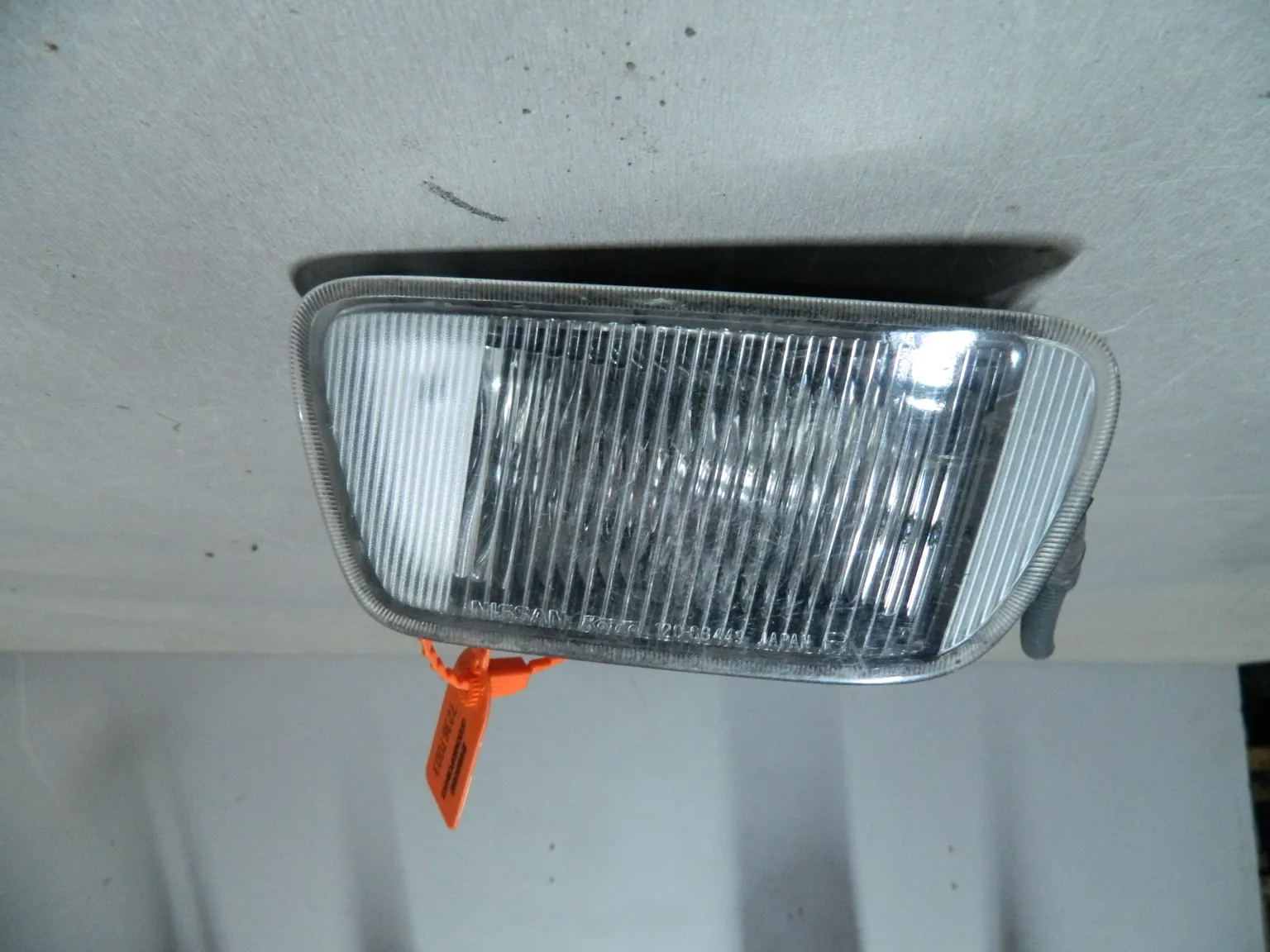 Габарит NISSAN CEFIRO A32 Перед Прав (Контрактный) 72367003