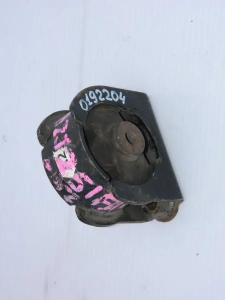 Подушка двигателя TOYOTA AVENSIS AZT251 2AZFSE Перед (Контрактный) 123610H081