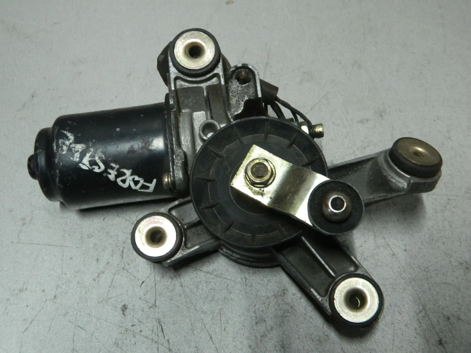 Мотор заднего дворника SUBARU FORESTER SF5 (Контрактный) 81528697