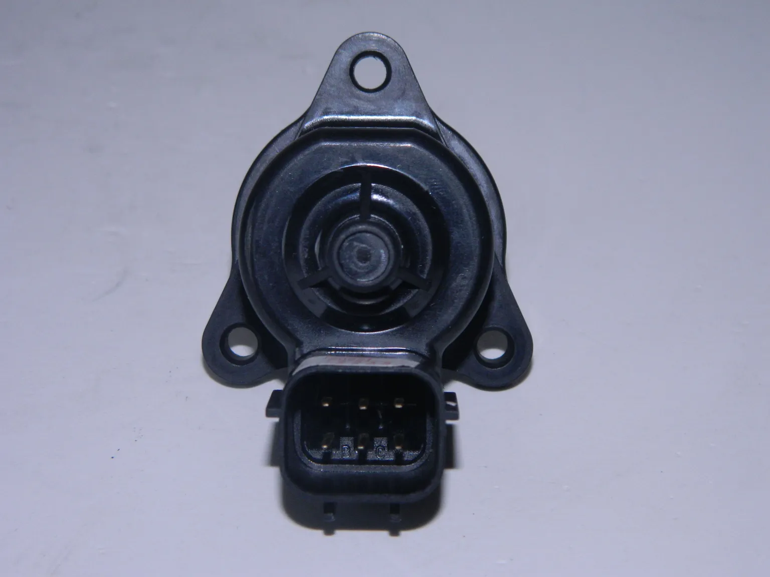 Датчик холостого хода GENERAL PARTS MD628319 4G93 / 4G94 MITSUBISHI PAJERO iO / CHARIOT / COLT