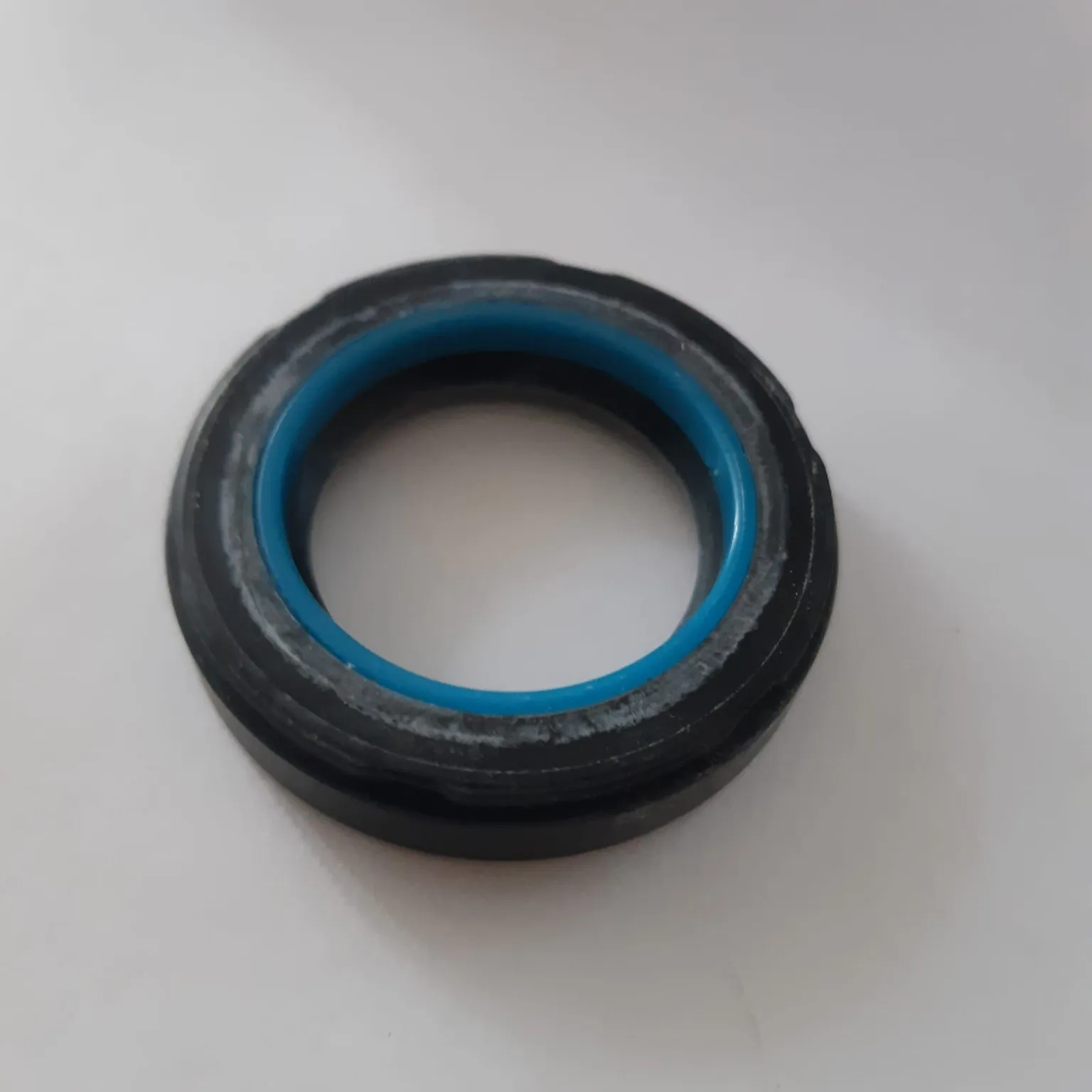 Сальник CORTECO 19026847B 27x42x8,5