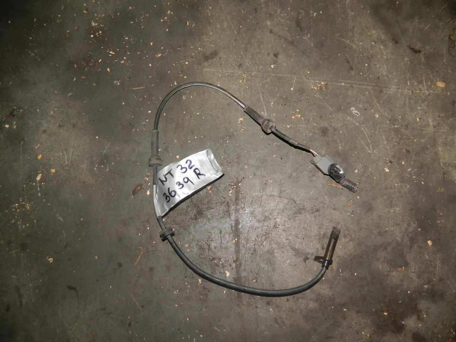 Датчик ABS NISSAN X-TRAIL T32 (Контрактный) 1400880779