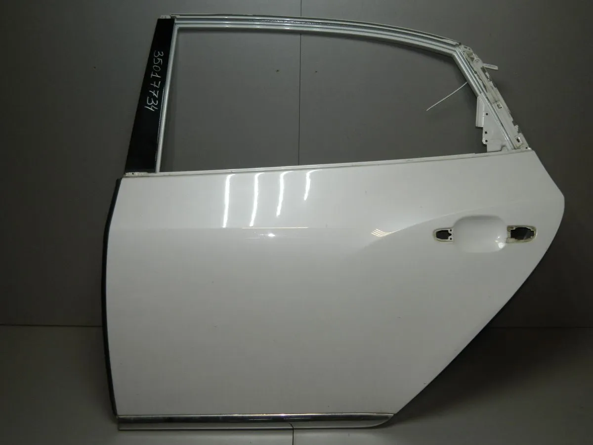 Дверь HYUNDAI EQUUS VI G6DA 2013-2015 Зад Лев (Б/У) 35017734