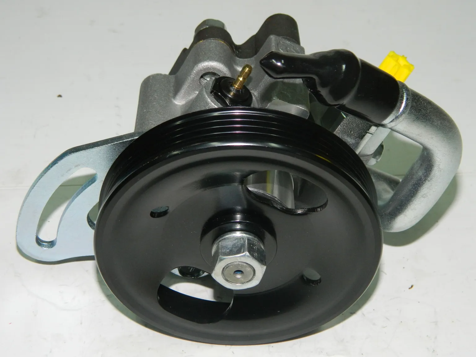 Насос ГУР GENERAL PARTS 96980872 CHEVROLET SPARK M300