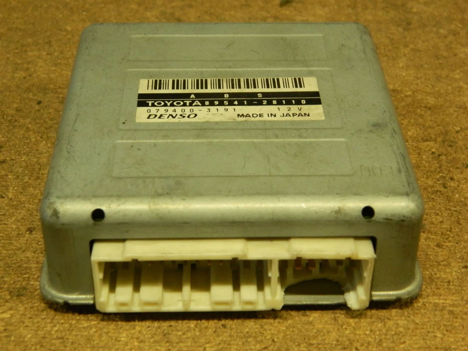 Блок управления ABS TOYOTA LITE ACE NOAH 3CT (Контрактный) 10181 0794003191