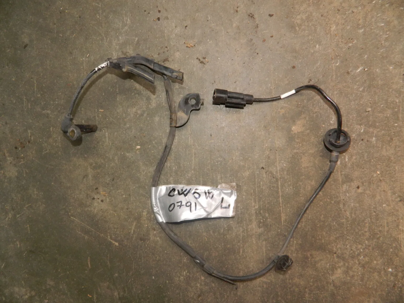 Датчик ABS MITSUBISHI OUTLANDER CW5W (Контрактный) 1096640921