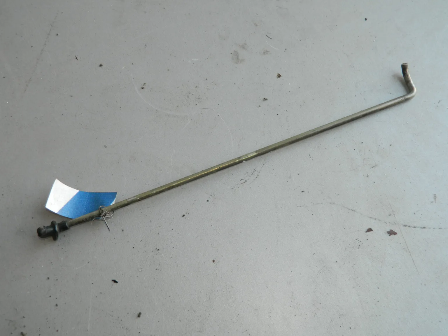 Упор капота TOYOTA CALDNA AT211 (Контрактный) 222270212