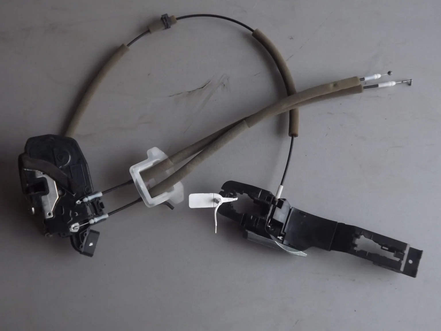 Замок двери NISSAN TEANA J32 Перед. Лев. (Контрактный) 45976180