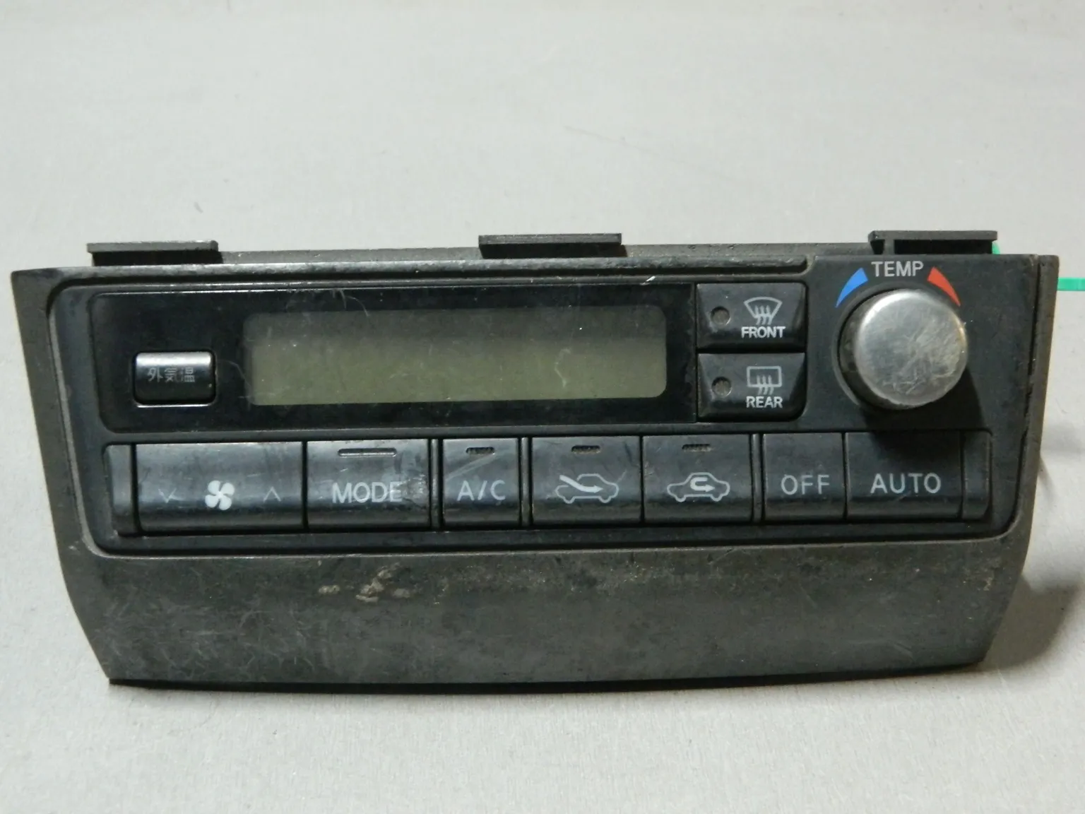 Блок управления климат-контролем NISSAN CEFIRO A33 (Контрактный) 81540629