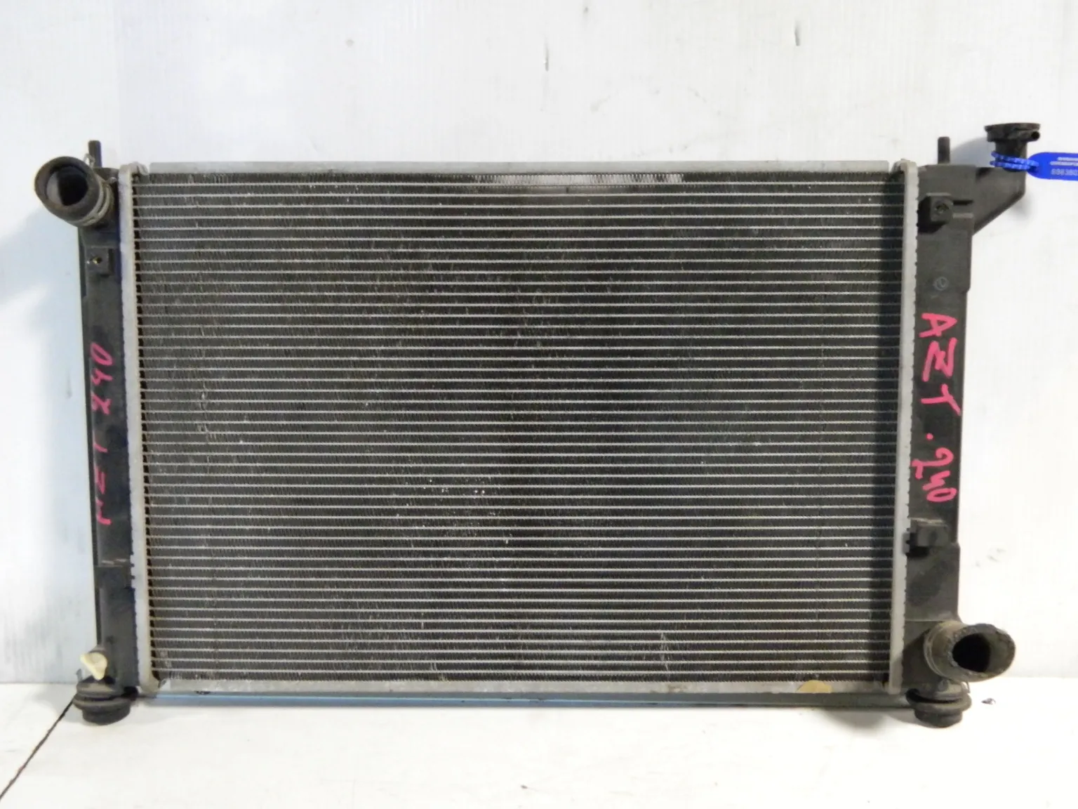 Радиатор ДВС TOYOTA ALLION AZT240 (Контрактный) 69838033