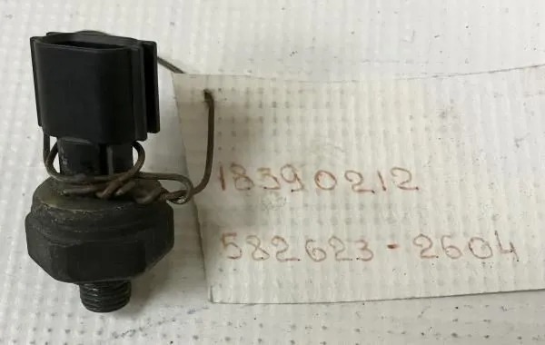 Датчик давления кондиционера NISSAN ALMERA N16(Контрактный) 5826232604