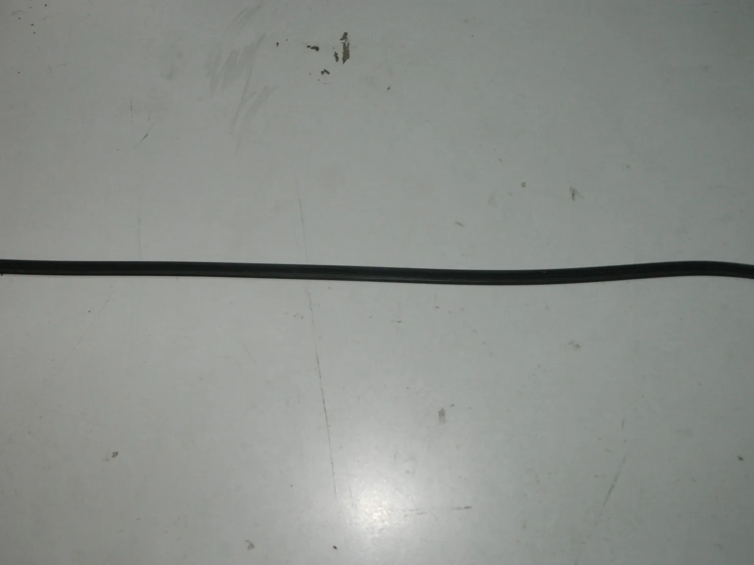 Щетка стеклоочистителя MITSUBISHI 8250A180 MITSUBISHI