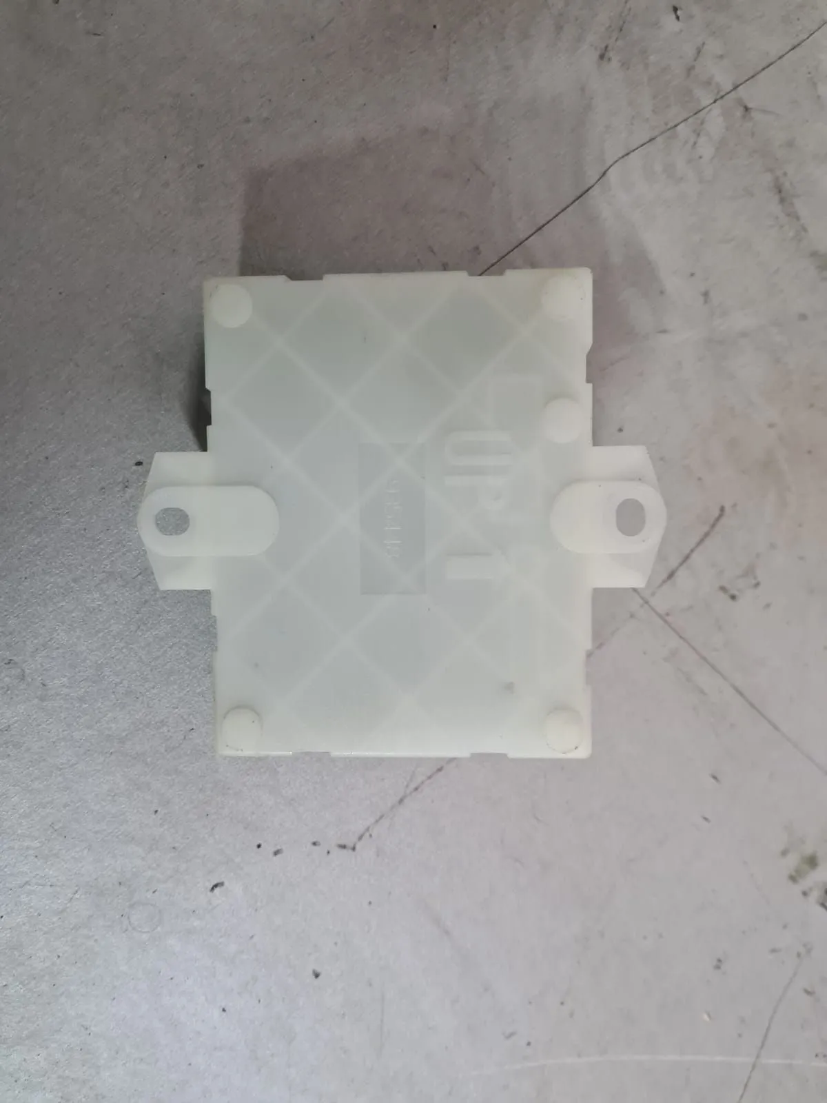 Блок управления крышкой багажника INFINITI FX35 S51 (Контрактный) 3210900044