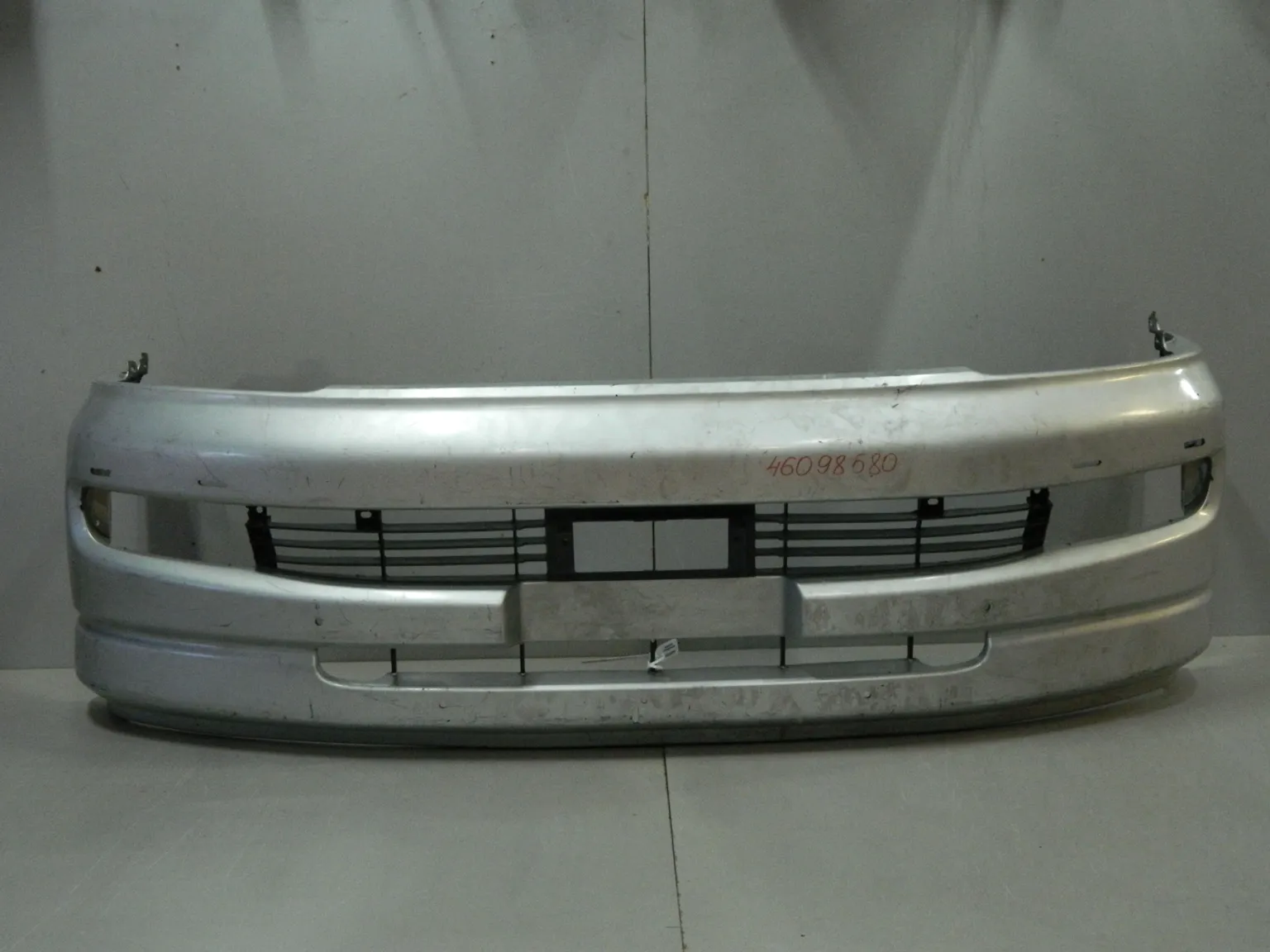 Бампер передний TOYOTA REGIUS RCH47W (Контрактный) 46098580