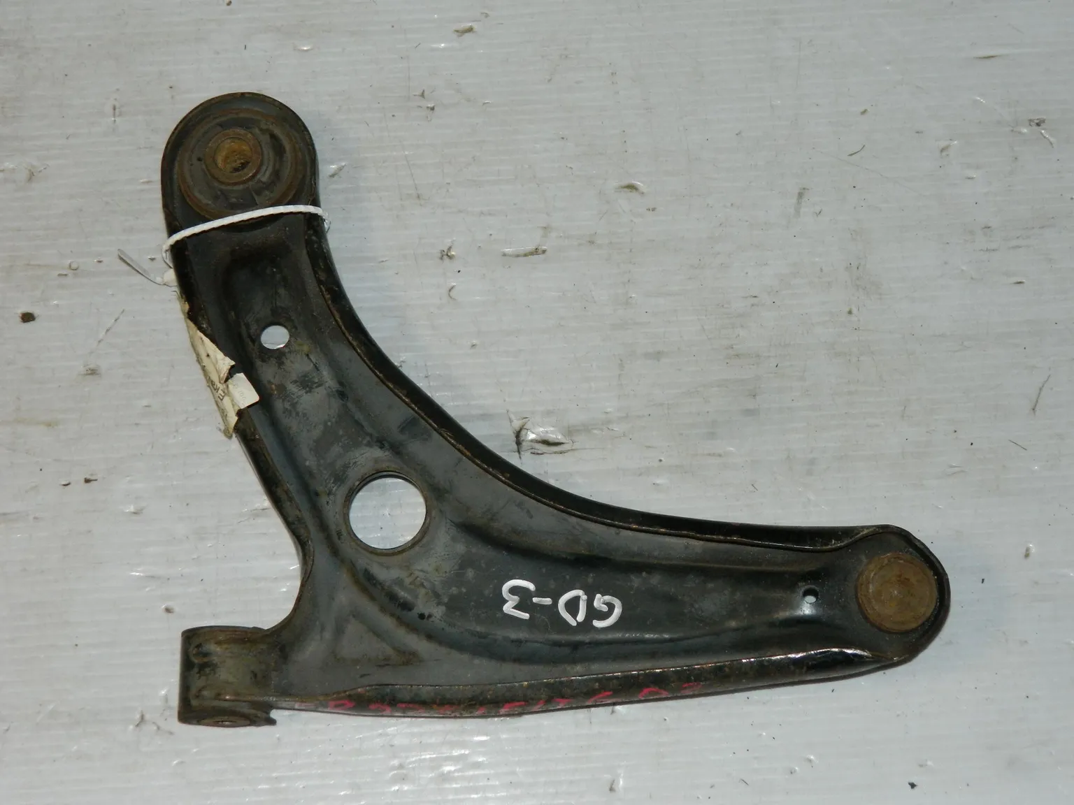 Рычаг подвески HONDA FIT GD3 Перед Прав (Контрактный)