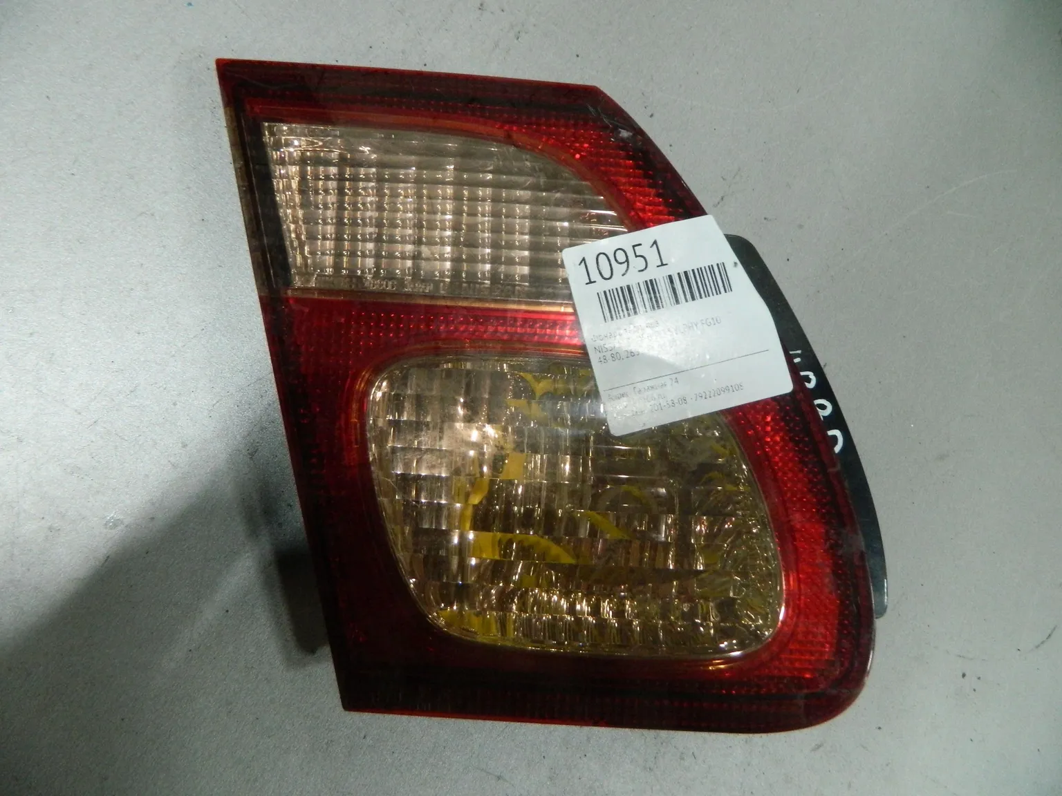 Фонарь NISSAN BLUEBIRD SYLPHY FG10 Зад Лев 4880B (Контрактный) 64492054