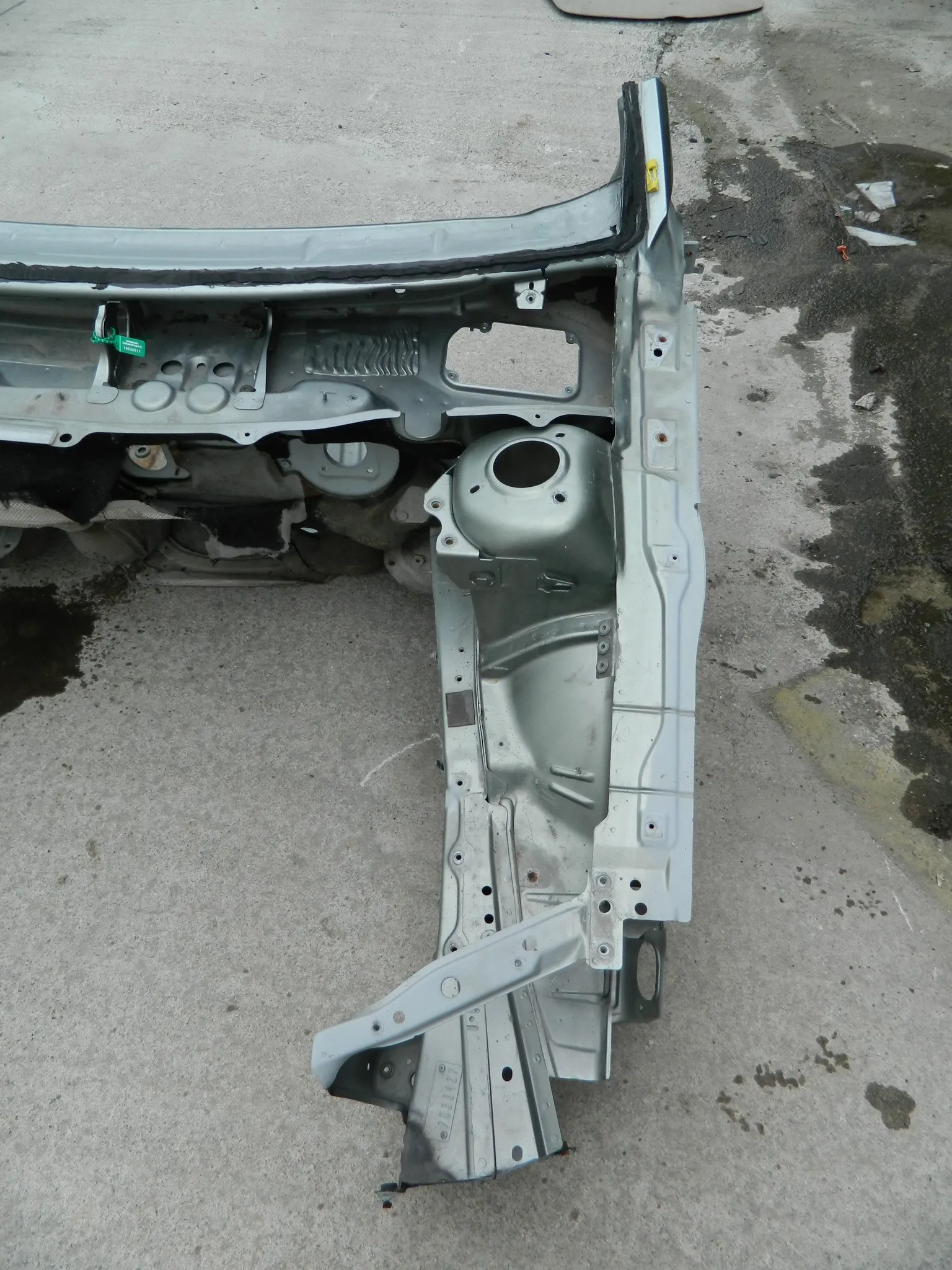 Лонжерон VOLVO S60 Перед Лев (Б/У) 79586011