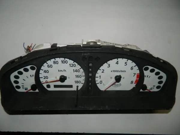 Панель приборов NISSAN R-NESSA N30 (Контрактный)