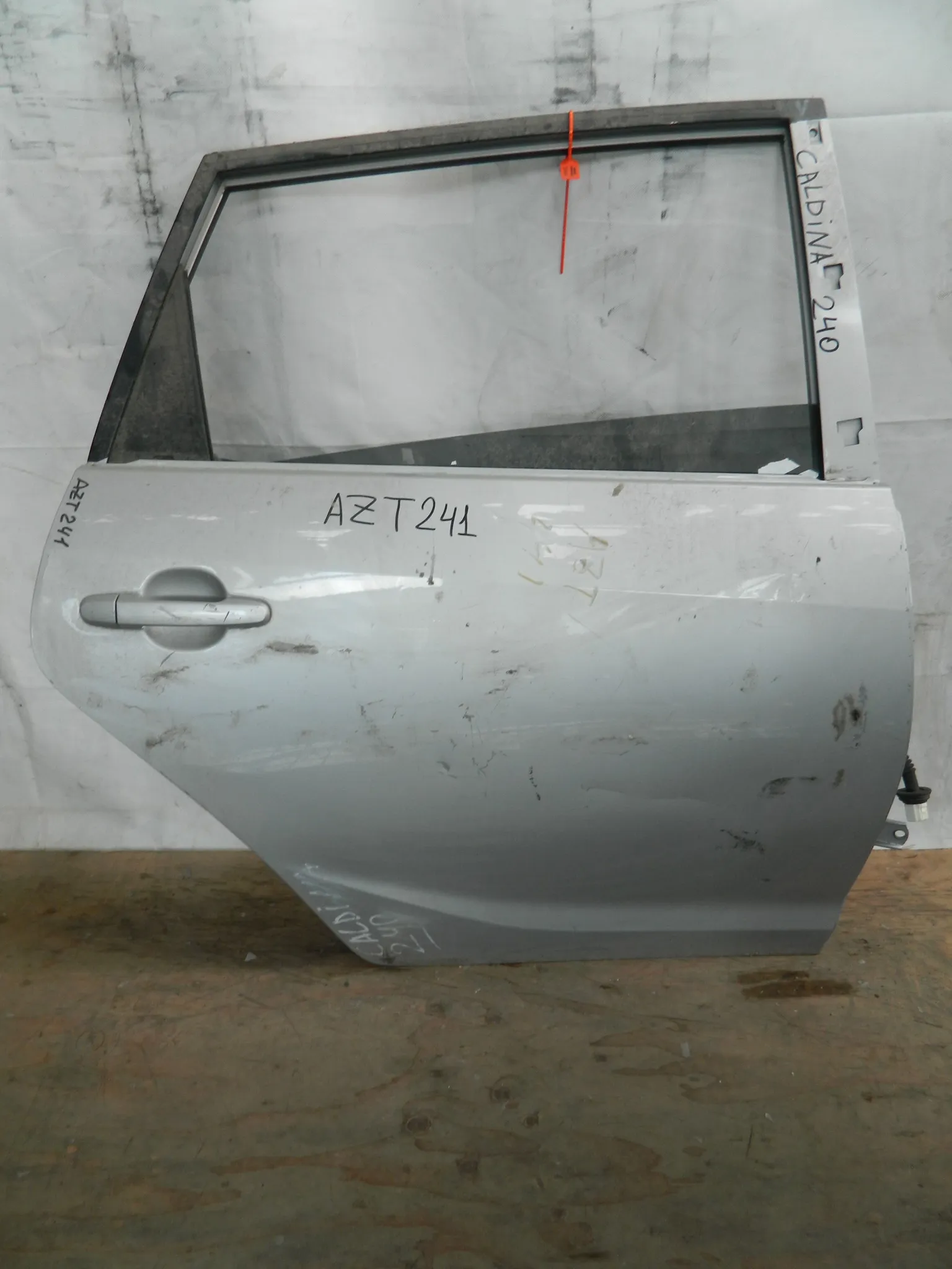 Дверь TOYOTA CALDINA AZT241 Зад Прав (Контрактный) 72355630