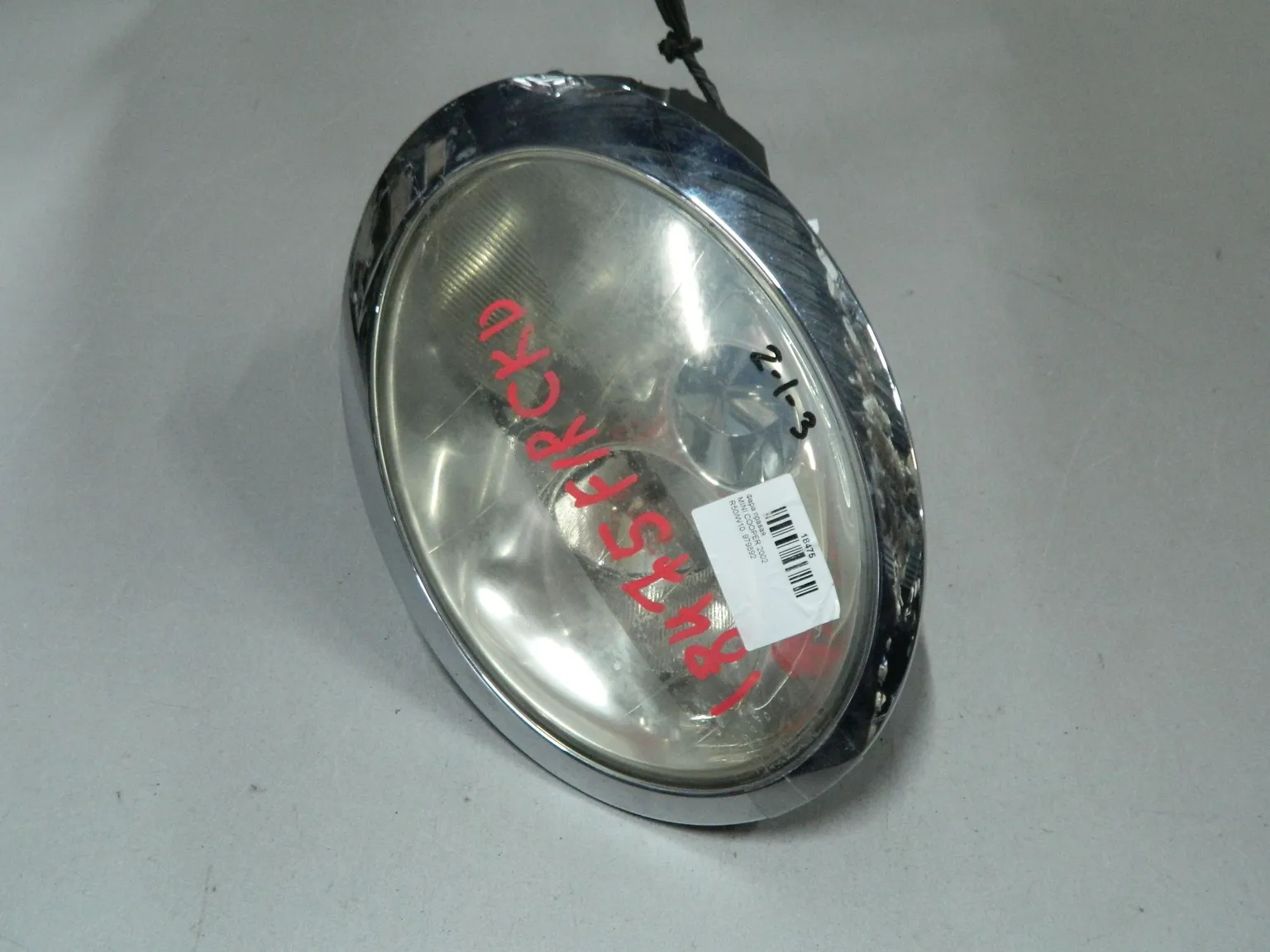 Фара MINI COOPER R50 Перед Прав (Контрактный) 68000355