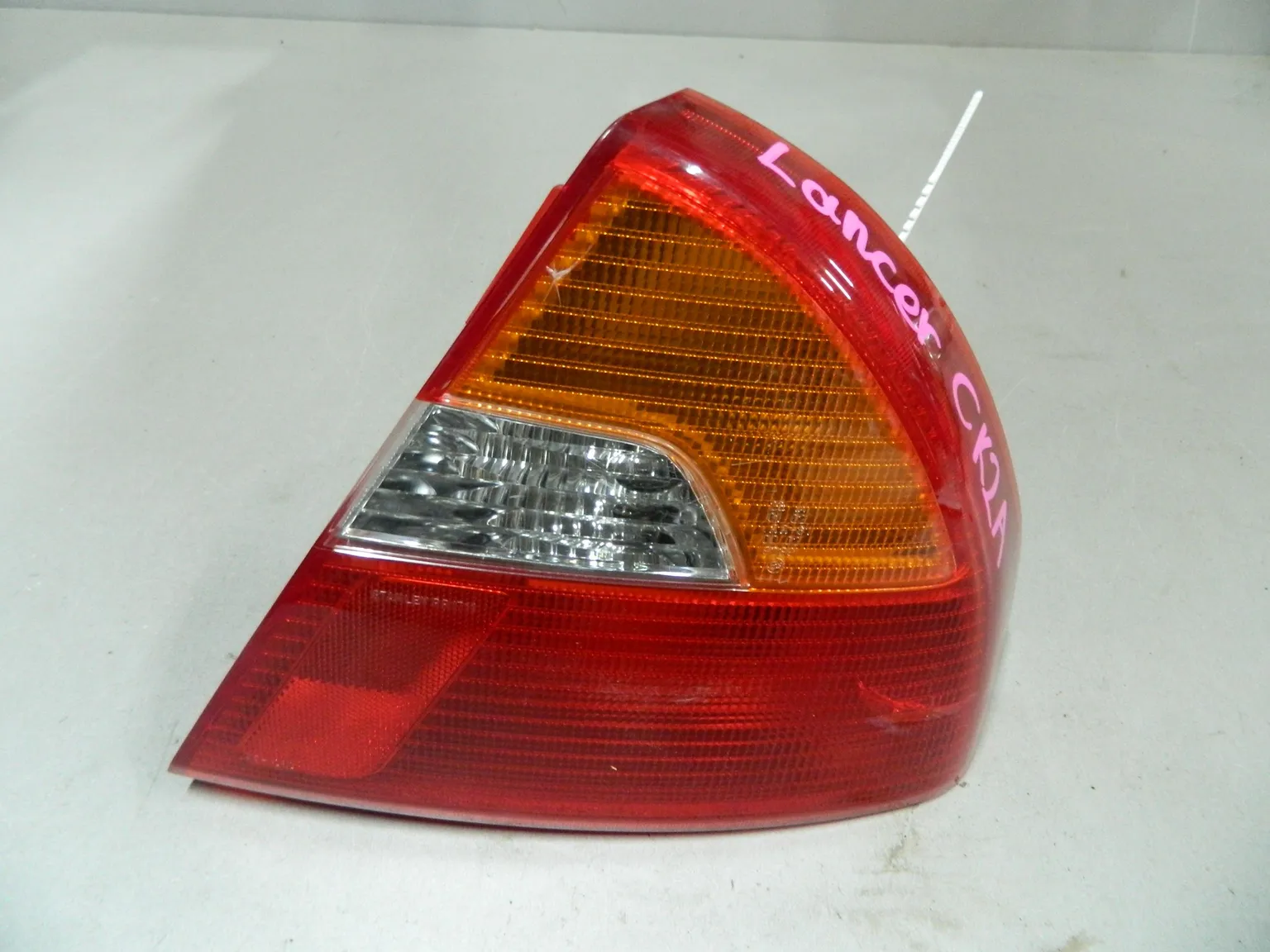 Фонарь MITSUBISHI LANCER CK2A Зад Прав 1711 (Контрактный) 68000979